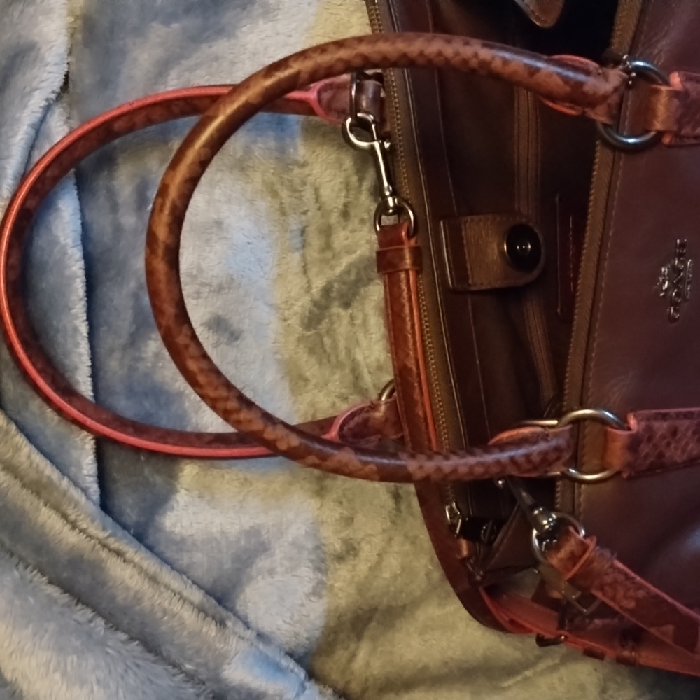 Coach Purse - Picture 7 of 7